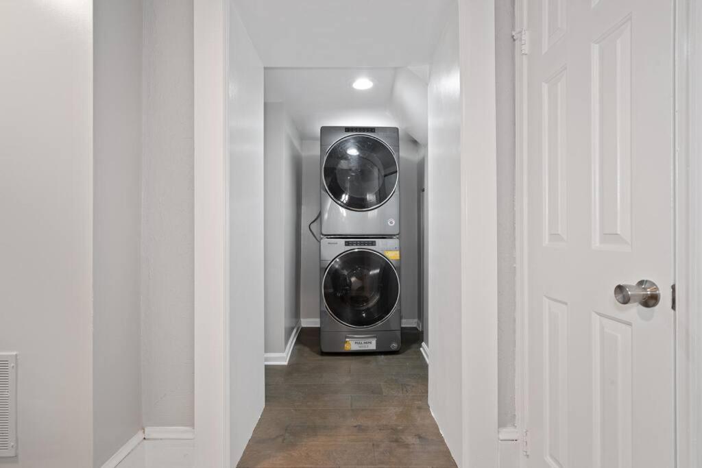 Downtown Hbg Gem: 2br * Harrisburg